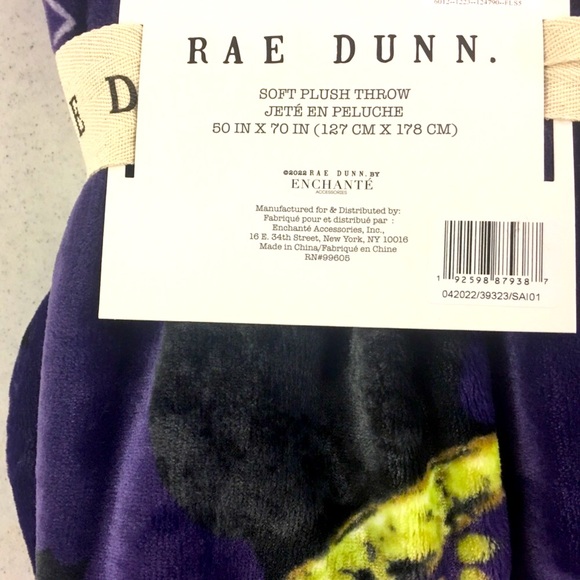 🧙♀️NWT Rae Dunn Purple BUBBLE BUBBLE TOIL & TROUBLE Halloween Plush Throw🧙♀️ - Picture 8 of 9